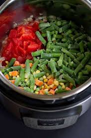 Easyvinstant pot beef vegetable soup. Instant Pot Vegetable Soup Pressure Cooker Or Stovetop Recipe