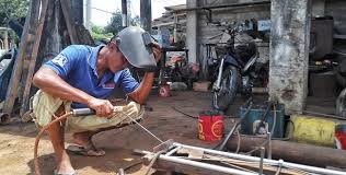 Hasil gambar untuk bengkel las