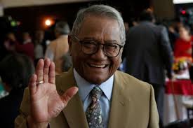 In 2011, manzanero became president of and one of the main directors of the asociación nacional de autores y compositores (mexican. Sigue Por Buen Camino Armando Manzanero Sera Extubado En Los Proximos Dias Infobae