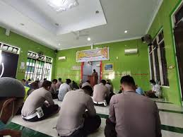 More images for mc isra mi'raj di masjid » Polres Sorong Peringati Isra Mi Raj Kapolres Di Wakili Kabag Sumda Ajak Personel Tingkatkan Ibadah