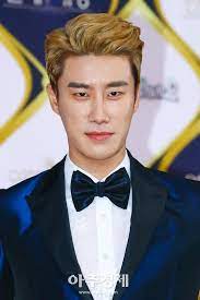 Januar 1985 im bupyeong district, incheon; San E Under Fire For Posting Spycam Video Netizens Submit Blue House Petition Koreaboo
