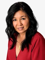 Carolyn Wilder's Instagram, Twitter & Facebook