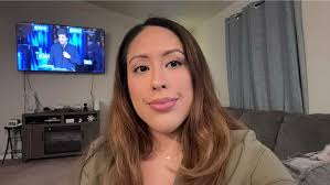 Good evening ladies! My name is Joselyn and I'm from North Carolina. I'm 27  years old. I have always been a believer but I just recently started my  journey of deepening my