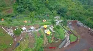Sangat cocok sebagai tempat untuk liburan keluarga. Bukit Germanggis Cilongok Lokawisata Banyumas