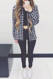 20 Style Tips On How To Wear Crop Tops In The Winter Fashion Wear Crop Top Cute Outfits