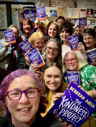 deborahabela #middlegradebooks #kindness #thekindnessproject  #kindnessmatters #kindnessrules #kindnessisfree #kindnessiscontagious  #libraries #bookshops #bookseller #gleebooks #librarians…