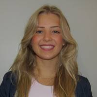 1100+ perfiles de «Kelsey»