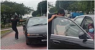 Ab.razak di jalan terkukur, kuala terengganu semalam, tiada tanda yang menunjukan pelawak itu akan melangsungkan. Bayangkan Kalau Itu Keluarga Kita Zizan Razak Tolong Wanita Kereta Rosak Tengah Jalan Motoqar