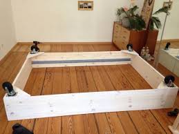 Schlafen Auf Radern Bett Selber Bauen Bett Selber Bauen Anleitung Podest Bauen