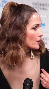 Rose Byrne como Amanda Ogle en "Tow"