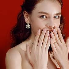 LOLIAS 18 Pares Pendientes de Botón de Navidad Para Mujer Pendientes de  Vacaciones de Navidad Muñeco de Nieve Papá Noel Reno Copo de Nieve Árbol  Pendientes Colgantes : Amazon.es: Moda