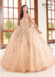 The dazzling color is pleasing to the eye and will make an everlasting impression. Lareina Quinceanera Dresses Style Mq2095 In Rose Gold Color