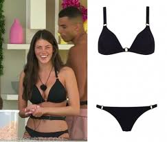 Single hopefuls looking for love complete tasks, couple off and get voted out week by week. Love Island Uk Season 6 Episode 10 Rebecca S Black Bikini Shop Your Tv