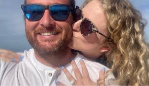 Ian Smale and Lacey Dent's Wedding Website