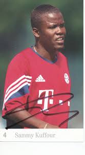 She was left to take care of the kids. Kelocks Autogramme Sammy Kuffour Fc Bayern Munchen Fussball Beschadigte Autogrammkarte Original Signiert Online Kaufen