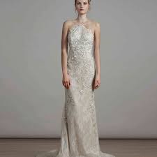 Constantly updated information on affordable wedding dresses under $500, for women who want to look good on their wedding day, and not spend a fortune doing it. 100 Wedding Dresses Perfect For Petite Figures