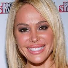 Tabitha Taylor's Instagram, Twitter & Facebook