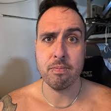 I've hit some notes in songs 🎶 🎤 but I've never sang once 🤐 #profgampo  #rap #judy