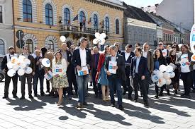 14 candidati cer romanilor votul in cadrul alegerilor pentru presedintia romaniei. Alegeri Europarlamentare 2019 Usr Diaspora