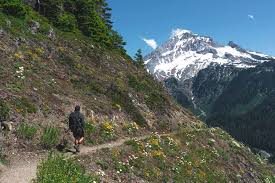The fort hood id card facility provides common access cards / id cards for retirees, family members, da civilians and contactors. 7 Awesome Mount Hood Hikes Including Waterfall Hikes