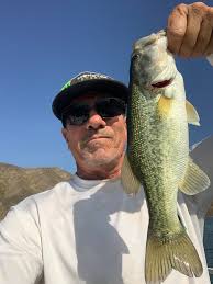 Mike Cooke 20mins in to his session and a 20lber from peg 2. It's doing the  fish lately.