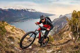 Ghost Recon Ride Jedermann Event Beim Bike Festival In Riva Gardasee Rennen Und Paddeln