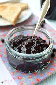 Schwarze Johannisbeer Marmelade In 2020 Schwarze Johannisbeeren Marmelade Einmachrezepte Essen Geniessen