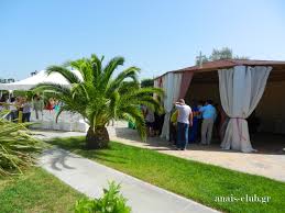 Η επιλογή του κτήματος, που θα φιλοξενήσει τους προσκεκλημένους σας την υπέρλαμπρη ημέρα του γάμου σας. H Lydia Baptisthke Sto Ekklhsaki Toy Anais Club Sth Barympomph Anais Club