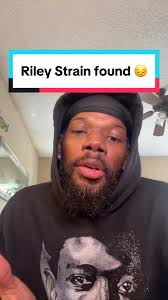 Riley Strain