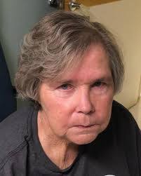 Amy Noland's Instagram, Twitter & Facebook