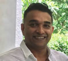 Local independent stores benefit as prices soar at major chains