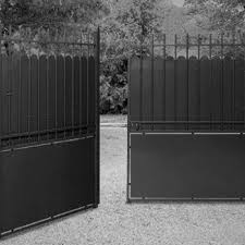 Portail Battant Acier Brut A Peindre Hauteclaire L 300 Cm X H 191 Cm Portail Portail En Fer Portail Bois