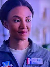 Who's watching The Chicken Sisters? HICKEN HICKEN ТНЕ SISTERS UIN