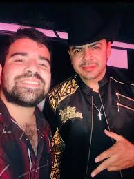 Asi se ven unos cumpleañeros consecutivos jejeje ,muchas felicidades para  mis buenos amigos colegas y compañeros por su cumpleaños  @ruizgonzalez.oscar @martincilloviz y gracias por esa buena amistad ,que  Dios les conceda muchos