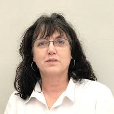 Dana Dreyer's Instagram, Twitter & Facebook