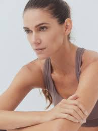 Carrie Amstutz (@carrielynna) • Instagram photos and videos