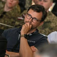 As I'm getting everything together for my flight to MRO Atlanta I can't  help but to feel excited and grateful to be heading there yet another  year!! I love what I do