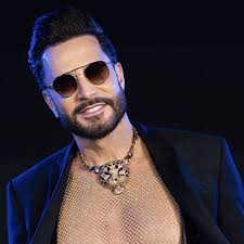 Latino : albums, chansons, concerts