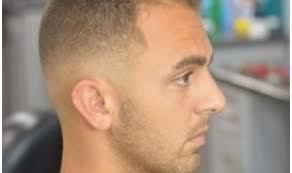 Jun 25, 2021 · geger pria coba bunuh diri di depan balai kota bandung, polisi: Lima Potongan Rambut Cocok Untuk Pria Generasi Milenial Swakarya