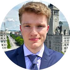 Lucas Landrum's Instagram, Twitter & Facebook