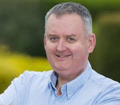 Colin Whelan's Instagram, Twitter & Facebook