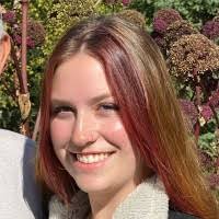 Sarah Dike's Instagram, Twitter & Facebook