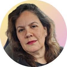 Julia Olivarez's Instagram, Twitter & Facebook