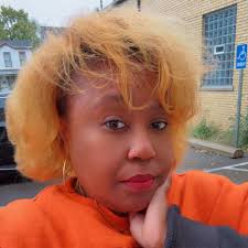 Desirae Hosley (@desirae.hosley) • Facebook