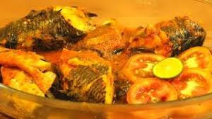 Saus asam manis adalah saus yang berasal dari masakan tionghoa, dibuat dari air, cuka, saus tomat, gula, garam, dan tepung sebagai pengental yang dimasak di atas penggorengan. Asam Pedas Ikan Ruan Gabus Youtube