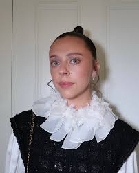 Heads up, Bottoms Down Chanel Cruise 2026 x @oddamagazine 🖤 Photographer  @carina.lammers Fashion Editor @francescakoof Casting Director  @bonnienolan_ Models #PRINNIE @d1models, @izzyfrost_ @premiermodels,  @jijiisoffline @stormmodels, and @jessicaluost ...