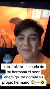 Lapizito Burlándose de Gomita: Última Canción Antes de Partir