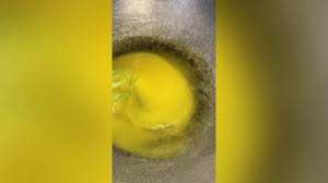Tidak memerlukan tepung dan telur seperti biskut lain, tetapi mempunyai rasa yang sangat rangup, ianya tersenarai untuk koleksi resepi biskut raya 2015. Resipi Cornflakes Madu Tanpa Bakar Mudah Sedap Youtube