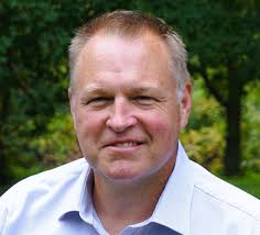 Miller-Meeks fends off Republican challenger