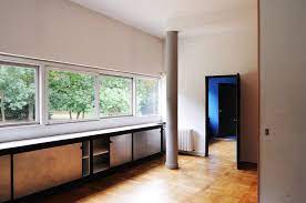 Villa savoye fell into disrepair after the second world war and was restored by the french state from 1963 to 1997. Ad Classics Villa Savoye Le Corbusier Archdaily